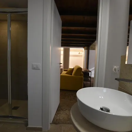 לינה וארוחת בוקר Casa Alexina